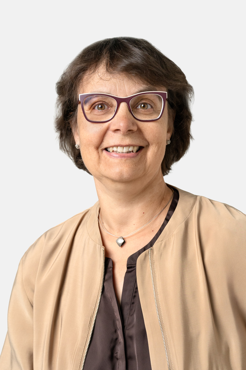 Cathy Arnold Portrait